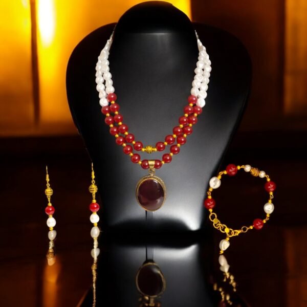 Scarlet Royal Heritage