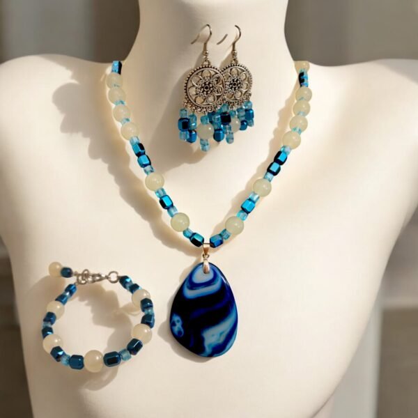 Ocean Whispers Pendant