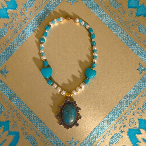 Nefertari’s Charm - Image 10