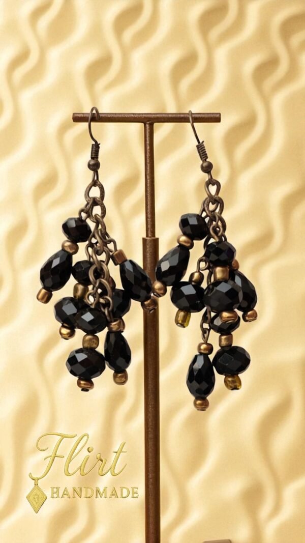 Dark Elegance - Image 2
